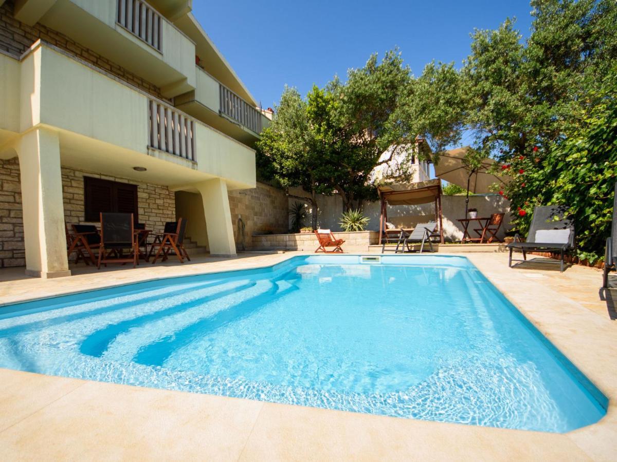Holiday Home Silvija Supetar Buitenkant foto