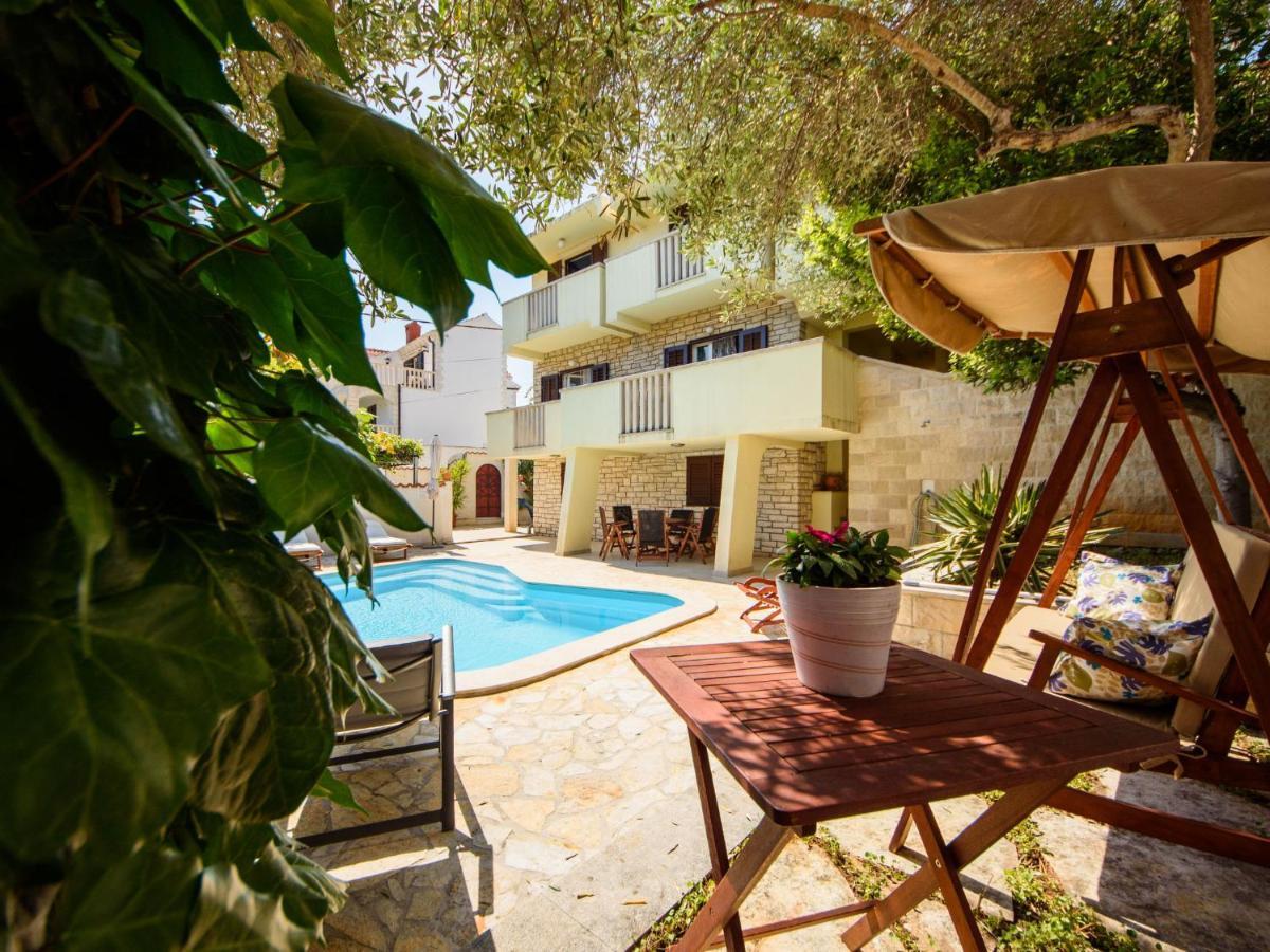 Holiday Home Silvija Supetar Buitenkant foto