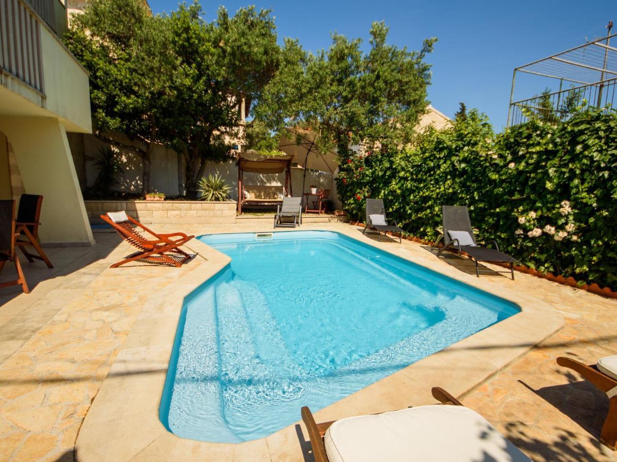 Holiday Home Silvija Supetar Buitenkant foto
