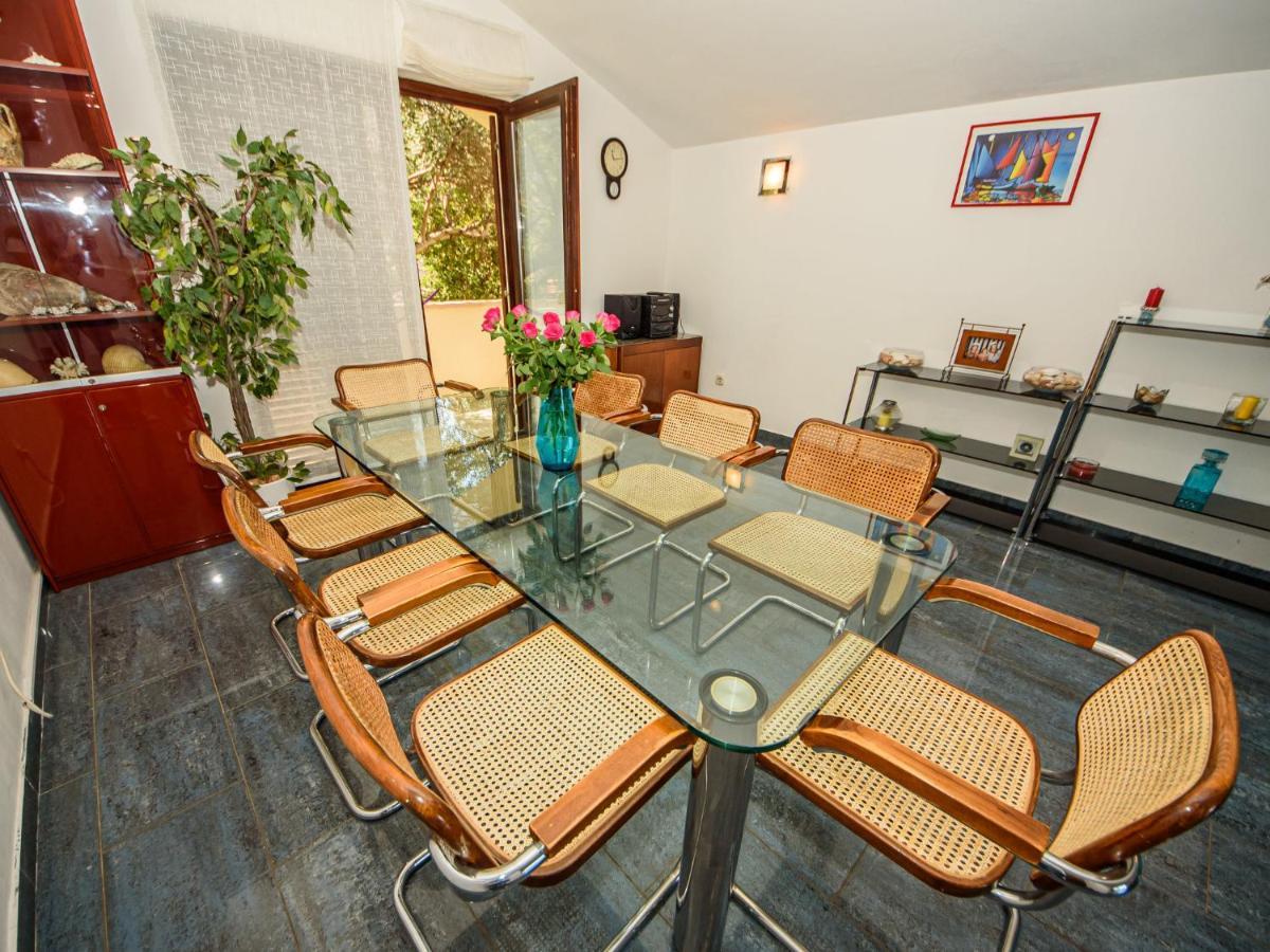 Holiday Home Silvija Supetar Buitenkant foto