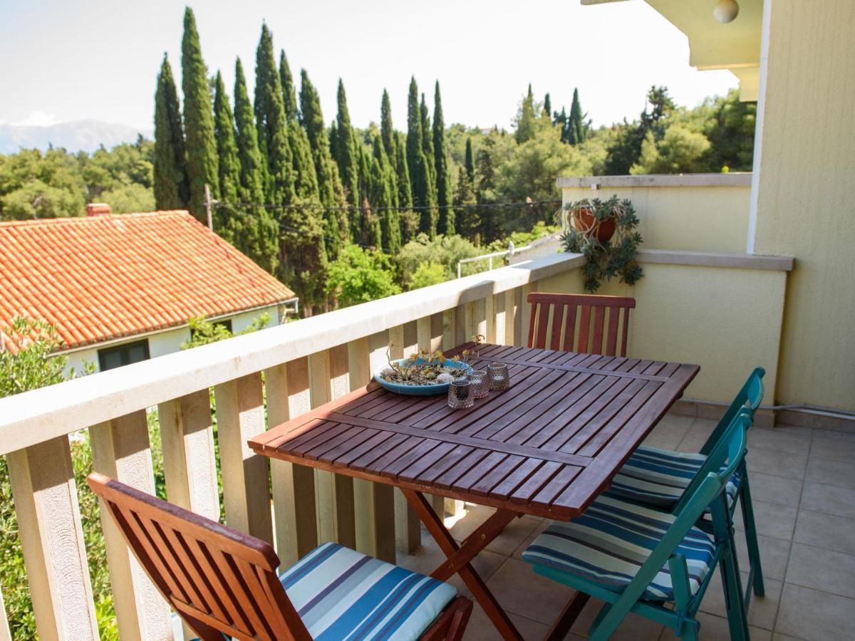 Holiday Home Silvija Supetar Buitenkant foto